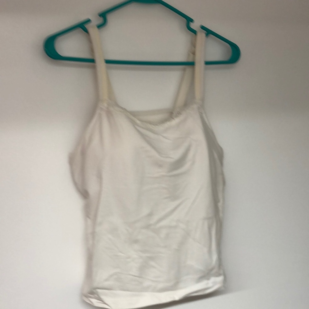 Tank Top with Built In Underwire Bali Bra 38 D
